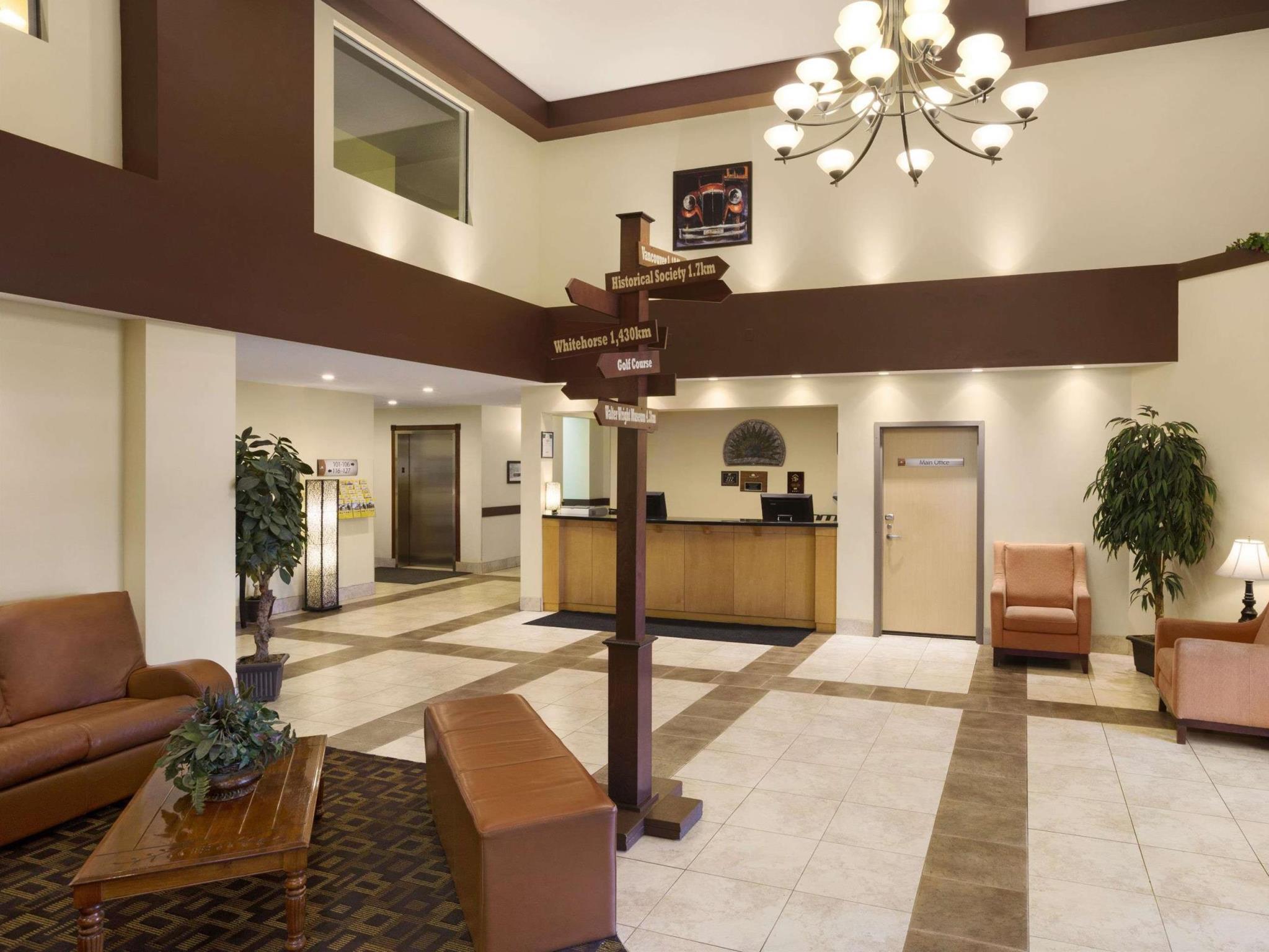 Days Inn By Wyndham Dawson Creek Ngoại thất bức ảnh