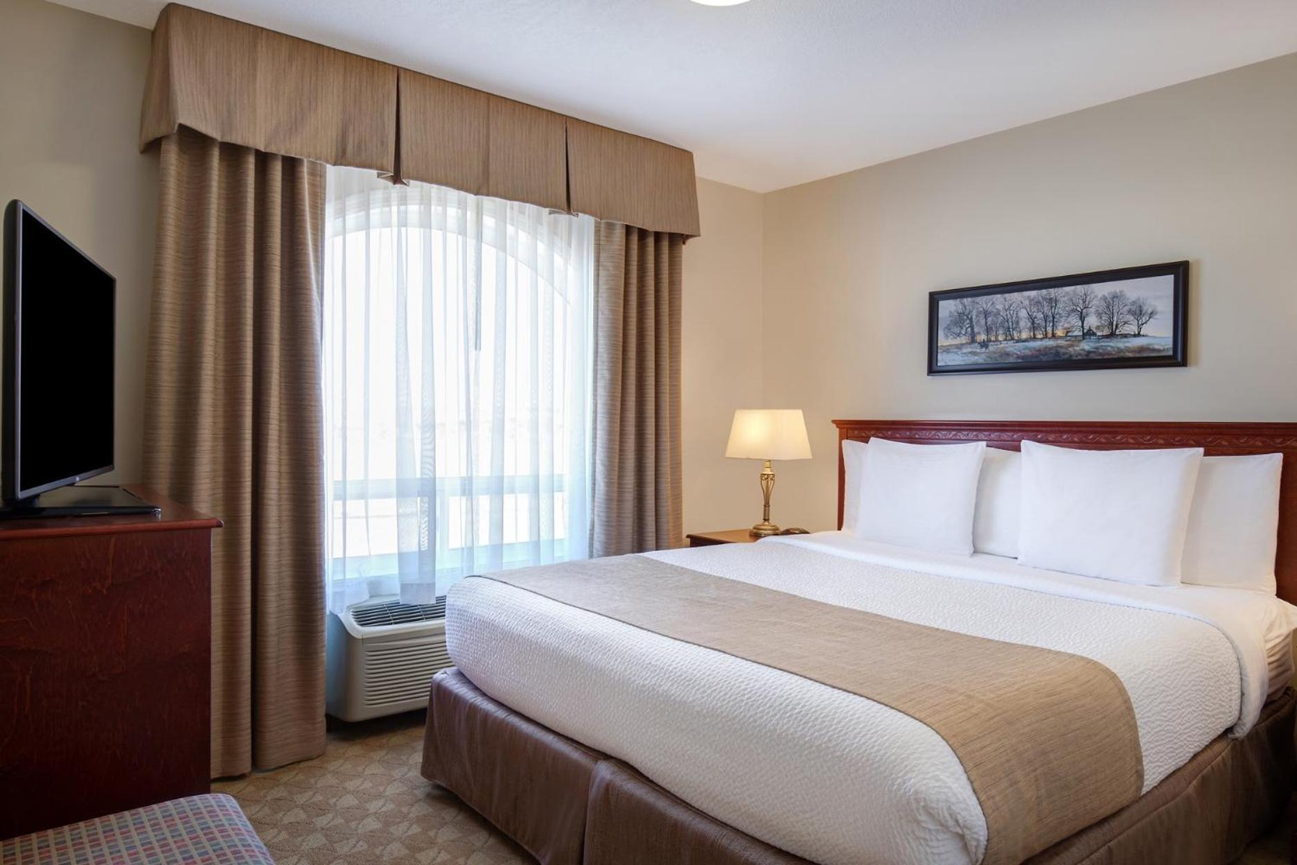 Days Inn By Wyndham Dawson Creek Ngoại thất bức ảnh
